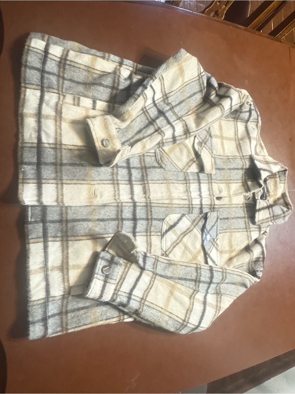 Zara Women's Plaid Jean Jacket in Cream and Gray